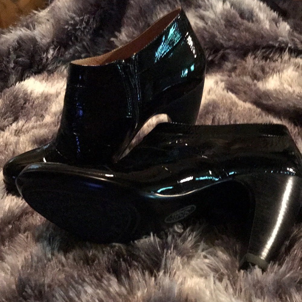 Anklets booties - Picture 2 of 2